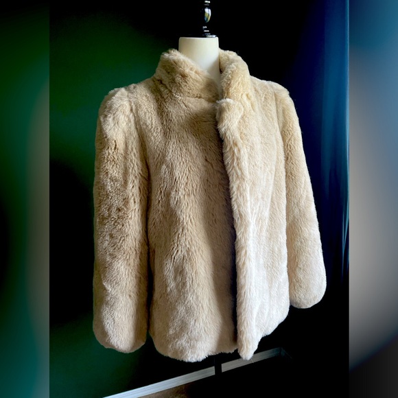 Vintage 90’s Jordache Women’s Faux Fur Jacket - Picture 1 of 16
